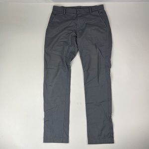 Lululemon Gray Flat Front Nylon Cotton Lycra Pants Mens